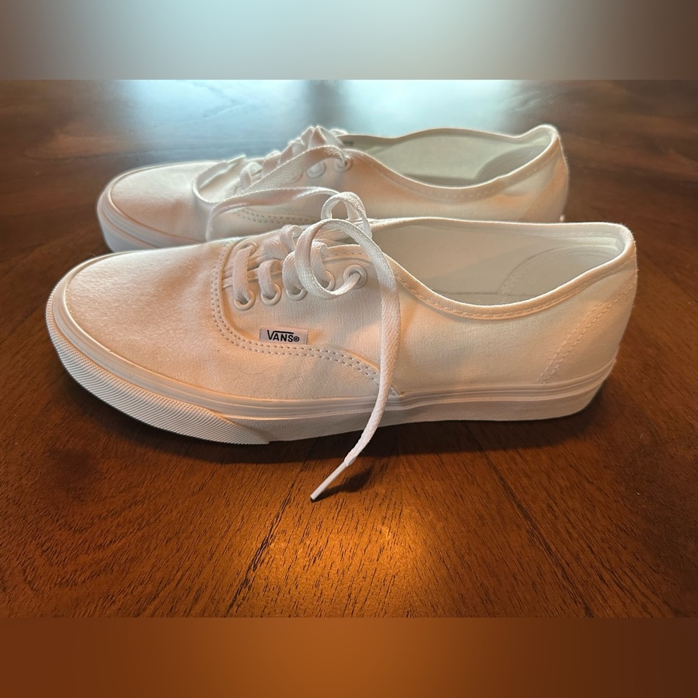 Vans White Canvas Sneakers Low-Top Casual